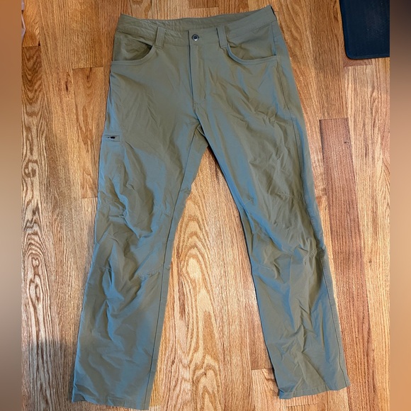 Patagonia Quandry Pants Size 32 - Picture 5 of 6